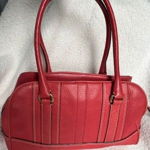 Coral/salmon Pebble Leather Coach purse